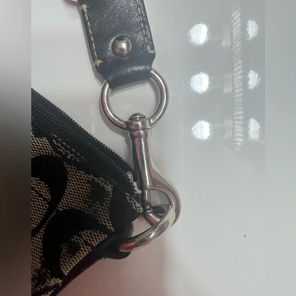 Coach crossbody small purse - Picture 2 of 8